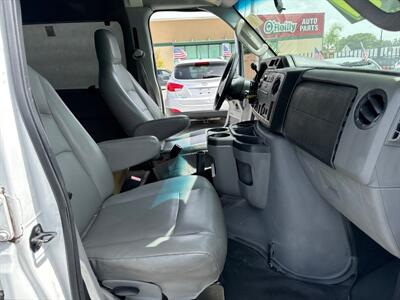 2013 Ford E-150   - Photo 14 - Miami, FL 33147