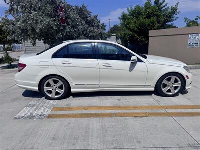 2010 Mercedes-Benz C 300 Luxury 4MATIC   - Photo 8 - Miami, FL 33147