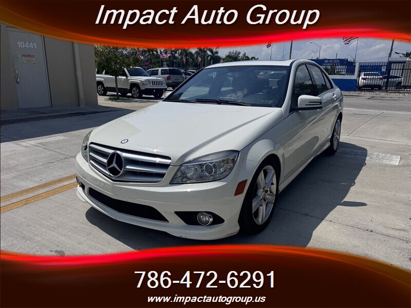 2010 Mercedes-Benz C 300 Luxury 4MATIC - Photo 1 - Miami, FL 33147