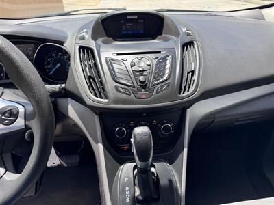 2016 Ford Escape SE - Photo 10 - Miami, FL 33147
