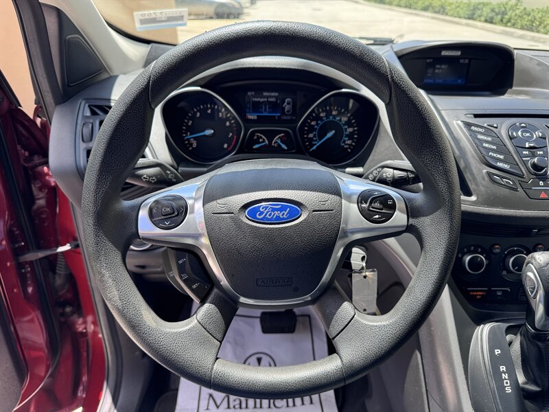 2016 Ford Escape SE - Photo 9 - Miami, FL 33147