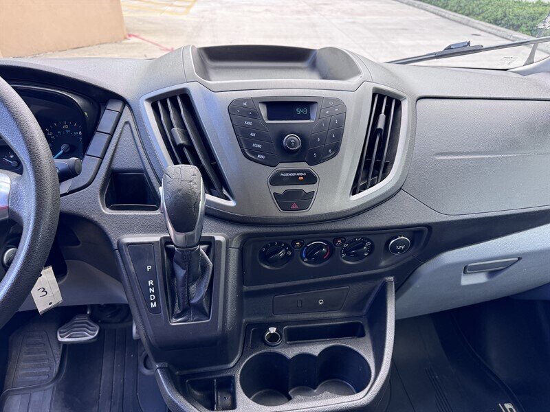 2016 Ford Transit Base - Photo 10