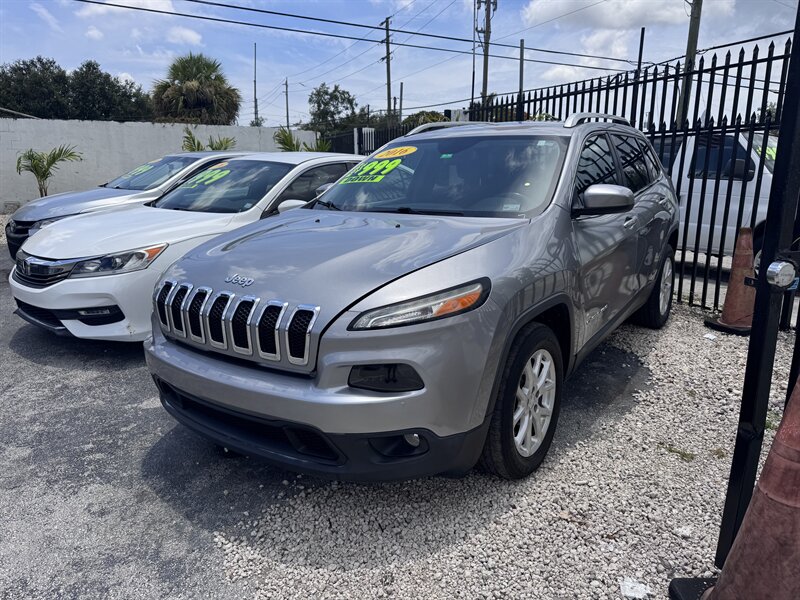 2016 Jeep Cherokee Latitude  
