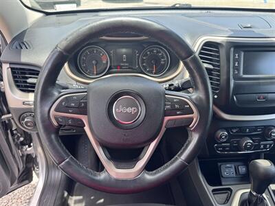 2016 Jeep Cherokee Latitude   - Photo 9 - Miami, FL 33147