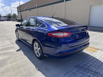 2015 Ford Fusion SE   - Photo 8 - Miami, FL 33147