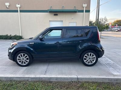 2019 Kia Soul +   - Photo 8 - Miami, FL 33147