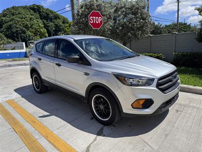 2019 Ford Escape S   - Photo 3 - Miami, FL 33147