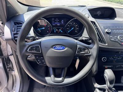 2019 Ford Escape S   - Photo 9 - Miami, FL 33147
