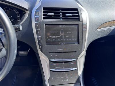 2015 Lincoln MKZ - Photo 10 - Miami, FL 33147