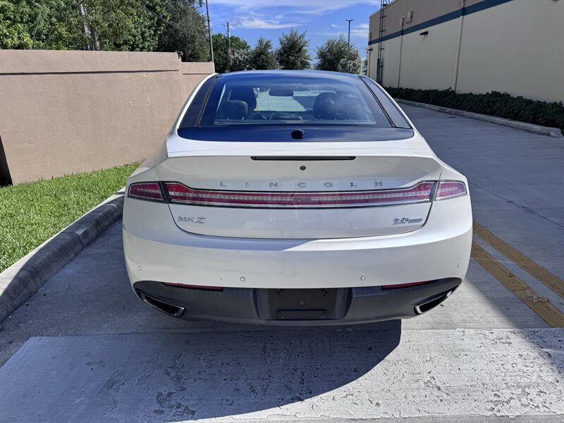 2015 Lincoln MKZ - Photo 6 - Miami, FL 33147