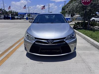 2016 Toyota Camry LE   - Photo 2 - Miami, FL 33147