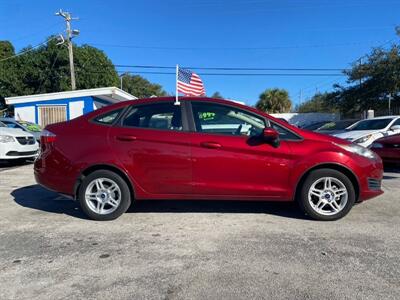 2017 Ford Fiesta SE   - Photo 10 - Miami, FL 33147