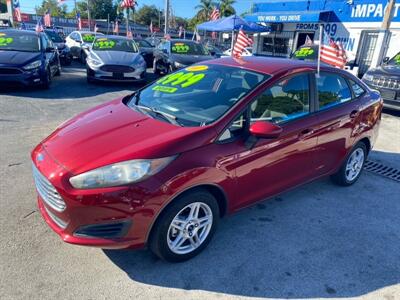 2017 Ford Fiesta SE   - Photo 5 - Miami, FL 33147