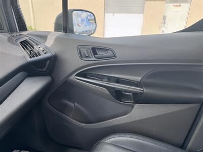 2020 Ford Transit Connect XL   - Photo 12 - Miami, FL 33147