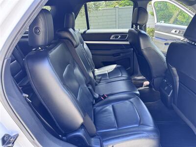 2016 Ford Explorer XLT   - Photo 14 - Miami, FL 33147
