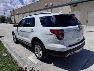 2016 Ford Explorer XLT   - Photo 6 - Miami, FL 33147