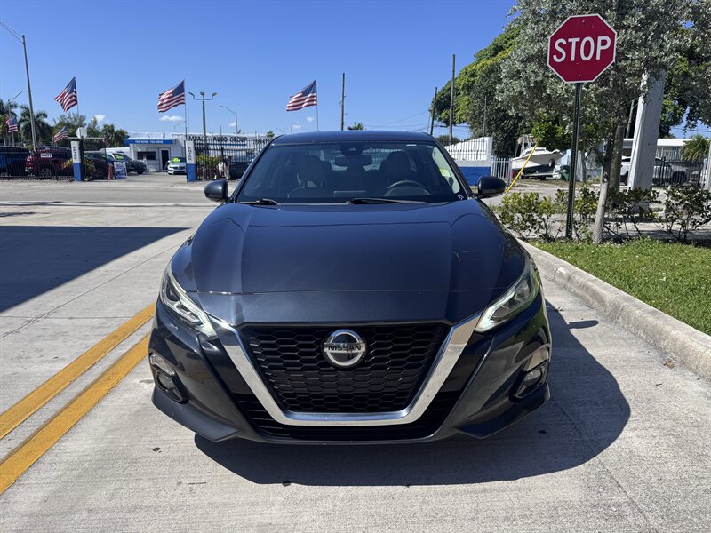 2019 Nissan Altima 2.5 SV  