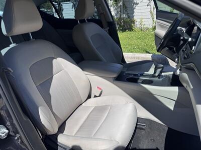 2019 Nissan Altima 2.5 SV - Photo 17 - Miami, FL 33147