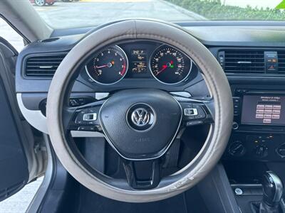 2015 Volkswagen Jetta S   - Photo 12 - Miami, FL 33147