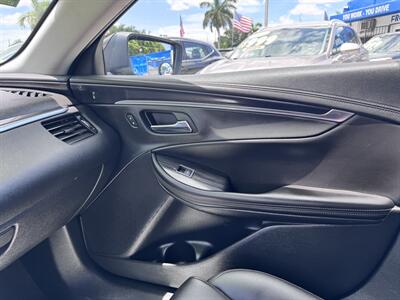 2018 Chevrolet Impala LT   - Photo 12 - Miami, FL 33147