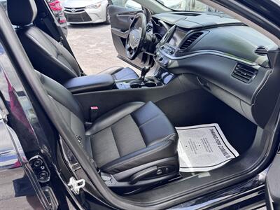 2018 Chevrolet Impala LT   - Photo 7 - Miami, FL 33147