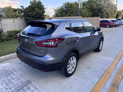 2021 Nissan Rogue Sport S   - Photo 6 - Miami, FL 33147