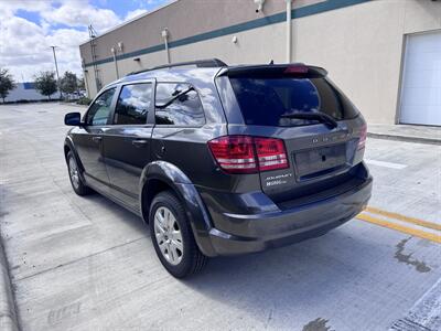 2018 Dodge Journey SE   - Photo 13 - Miami, FL 33147