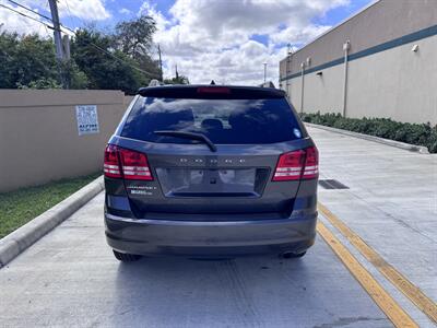 2018 Dodge Journey SE   - Photo 14 - Miami, FL 33147