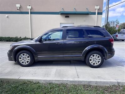 2018 Dodge Journey SE   - Photo 12 - Miami, FL 33147