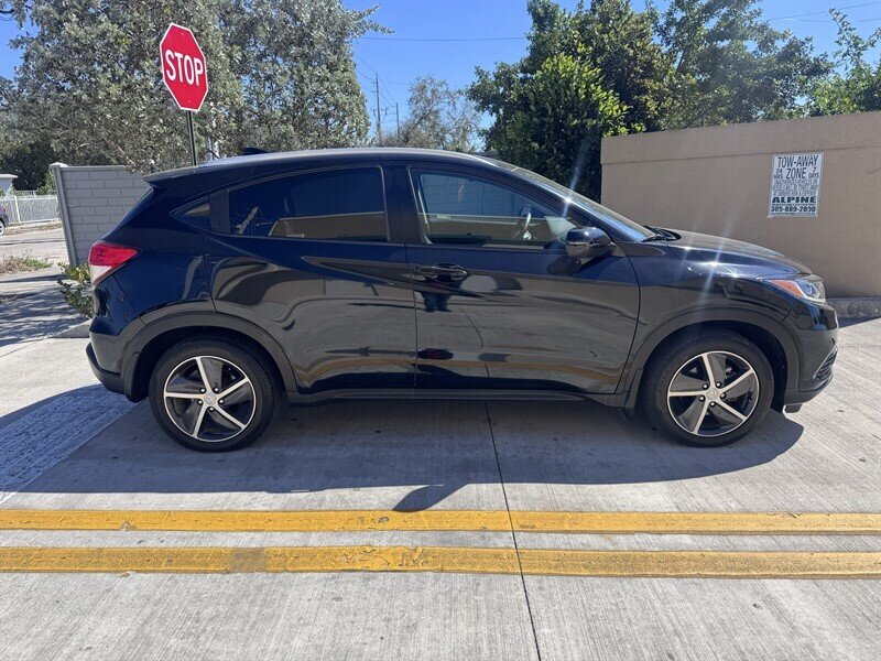 2021 Honda HR-V EX-L - Photo 4 - Miami, FL 33147