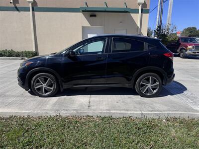 2021 Honda HR-V EX-L   - Photo 8 - Miami, FL 33147
