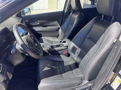 2021 Honda HR-V EX-L   - Photo 14 - Miami, FL 33147