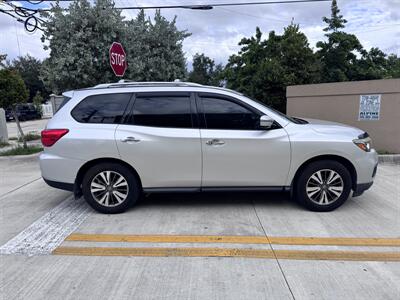 2017 Nissan Pathfinder SV - Photo 4 - Miami, FL 33147