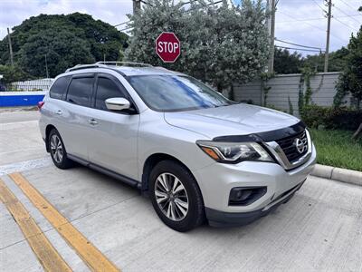 2017 Nissan Pathfinder SV - Photo 3 - Miami, FL 33147