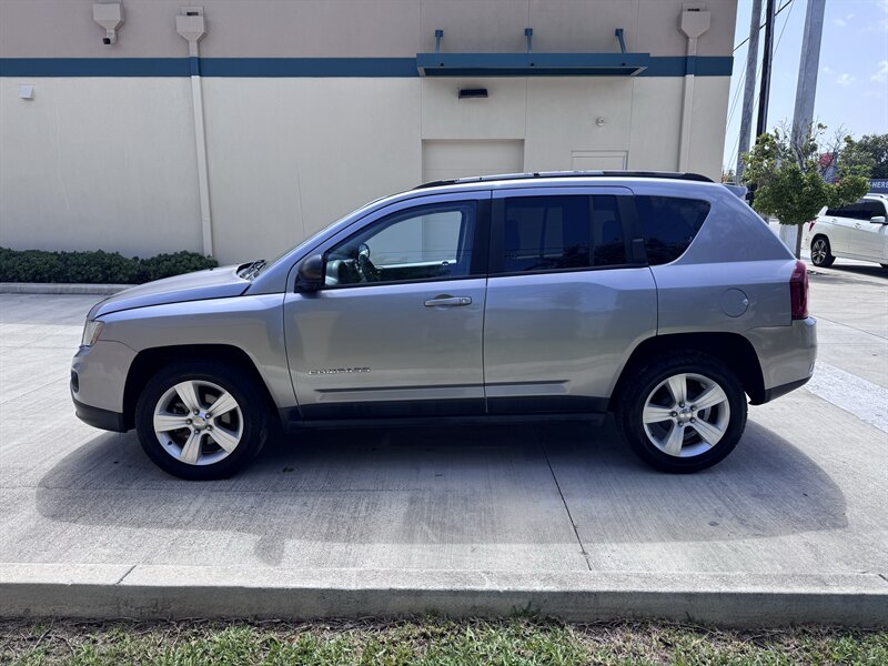 2016 Jeep Compass Sport - Photo 8 - Miami, FL 33147