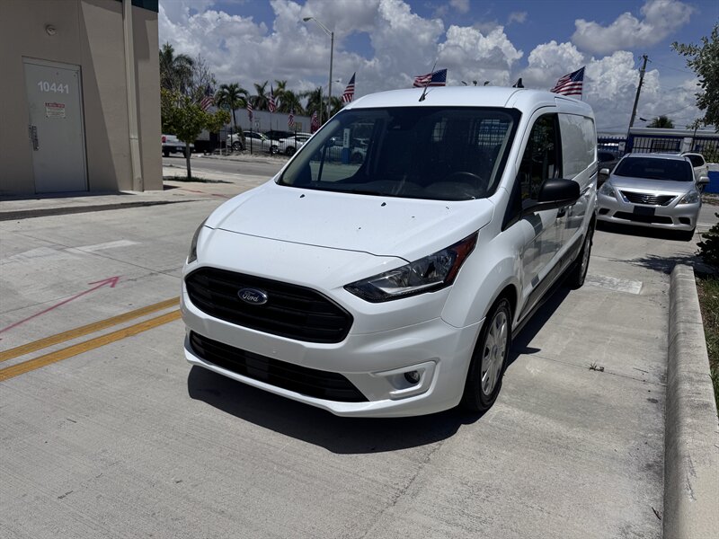2022 Ford Transit Connect XLT  