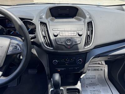 2019 Ford Escape S   - Photo 10 - Miami, FL 33147