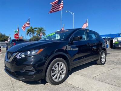2020 Nissan Rogue Sport S   - Photo 1 - Miami, FL 33147