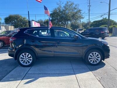 2020 Nissan Rogue Sport S   - Photo 5 - Miami, FL 33147