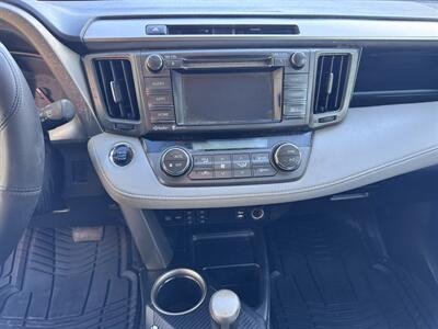 2015 Toyota RAV4 Limited   - Photo 10 - Miami, FL 33147