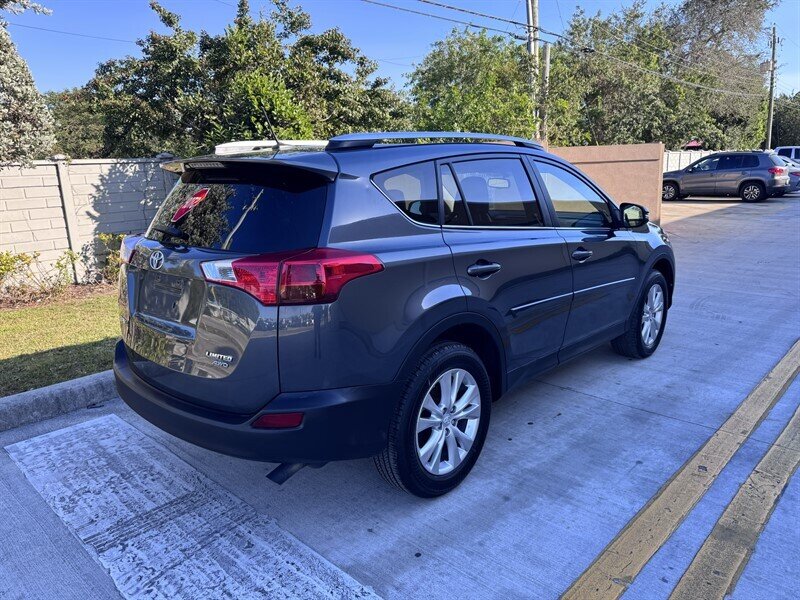 2015 Toyota RAV4 Limited - Photo 5 - Miami, FL 33147