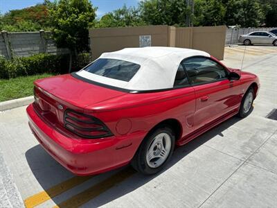 1995 Ford Mustang   - Photo 11 - Miami, FL 33147