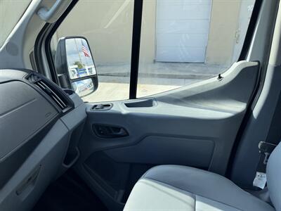 2019 Ford Transit 150   - Photo 11 - Miami, FL 33147