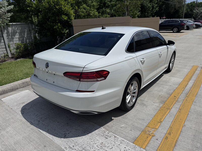 2020 Volkswagen Passat SE - Photo 5 - Miami, FL 33147
