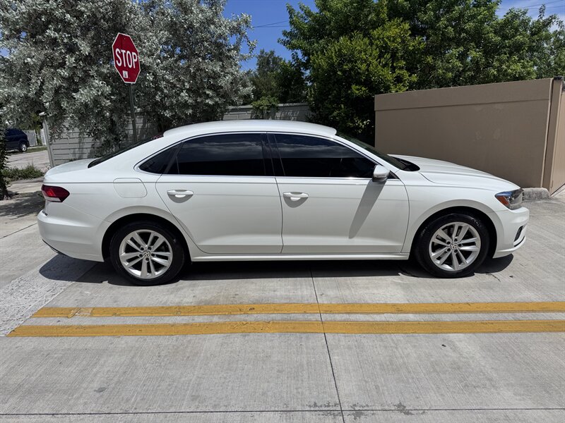 2020 Volkswagen Passat SE - Photo 4 - Miami, FL 33147