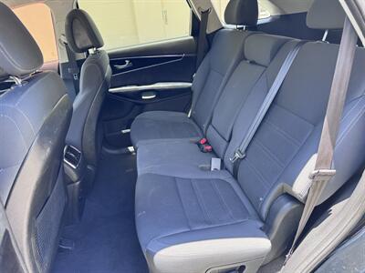 2016 Kia Sorento LX - Photo 15 - Miami, FL 33147
