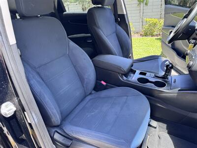 2016 Kia Sorento LX - Photo 16 - Miami, FL 33147