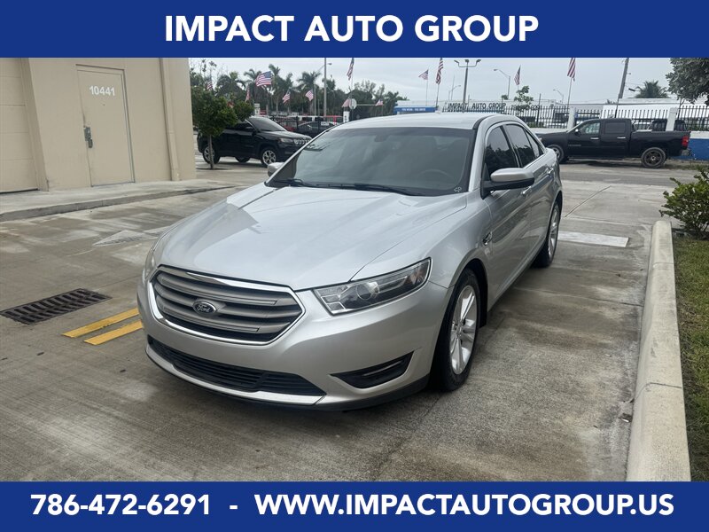 2017 Ford Taurus