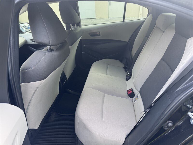 2022 Toyota Corolla LE - Photo 14