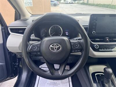 2022 Toyota Corolla LE   - Photo 9 - Miami, FL 33147